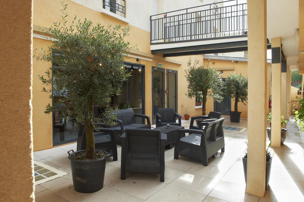 Hotel Jade Aulnay-sous-Bois Eksteriør billede
