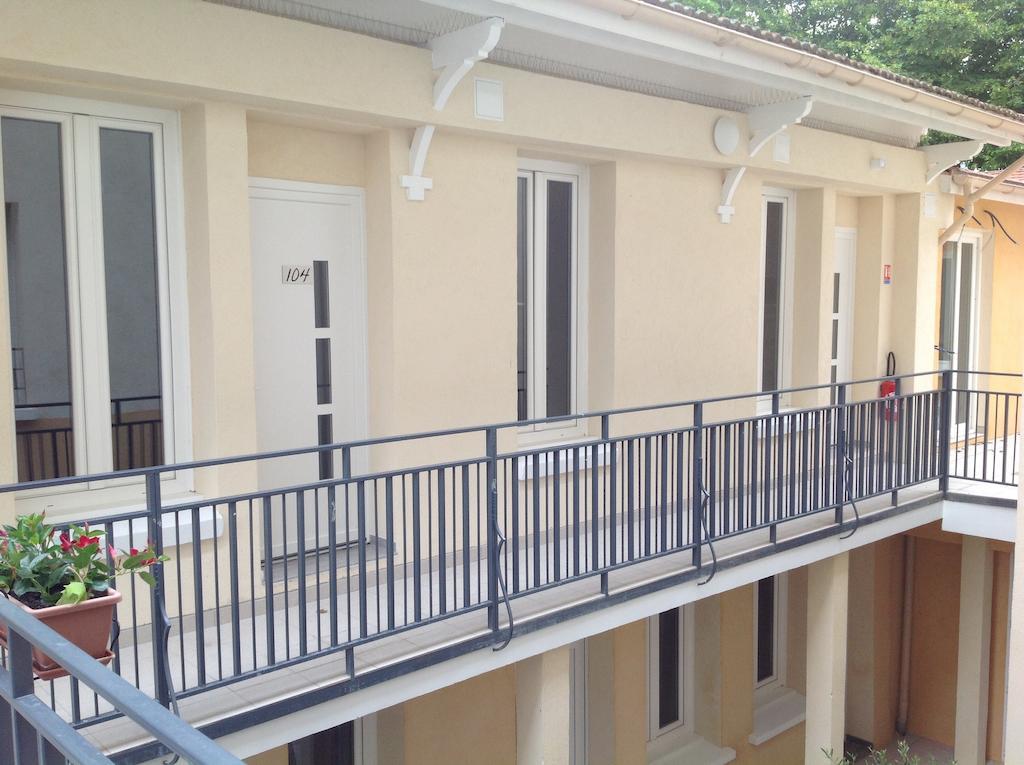 Hotel Jade Aulnay-sous-Bois Eksteriør billede