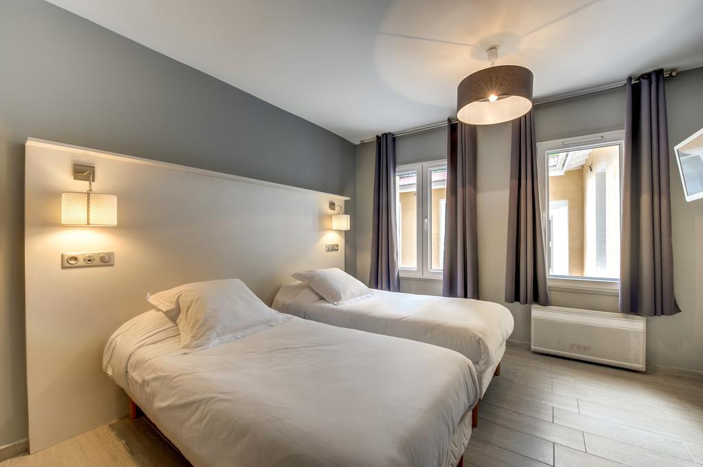 Hotel Jade Aulnay-sous-Bois Eksteriør billede