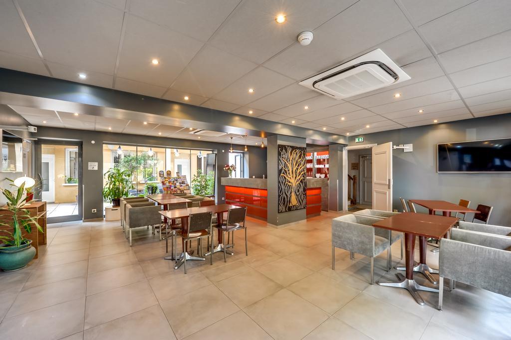 Hotel Jade Aulnay-sous-Bois Eksteriør billede
